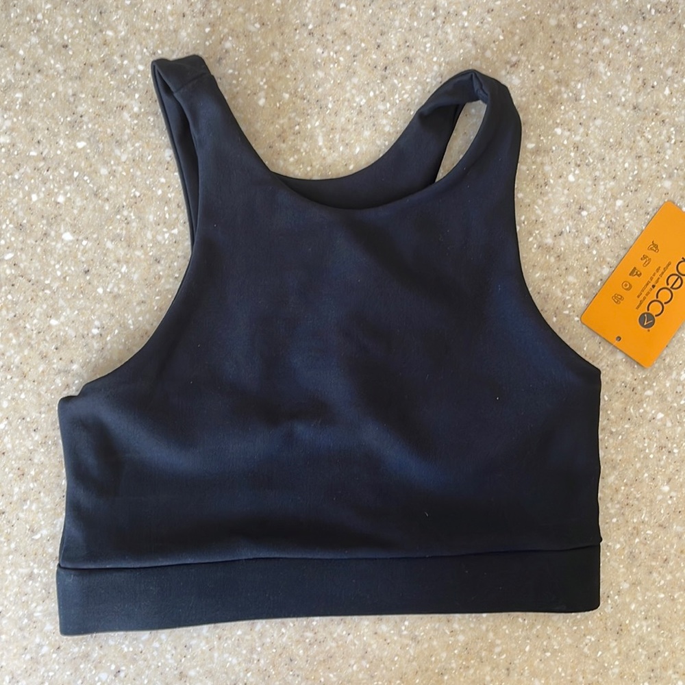 Becco sports bra